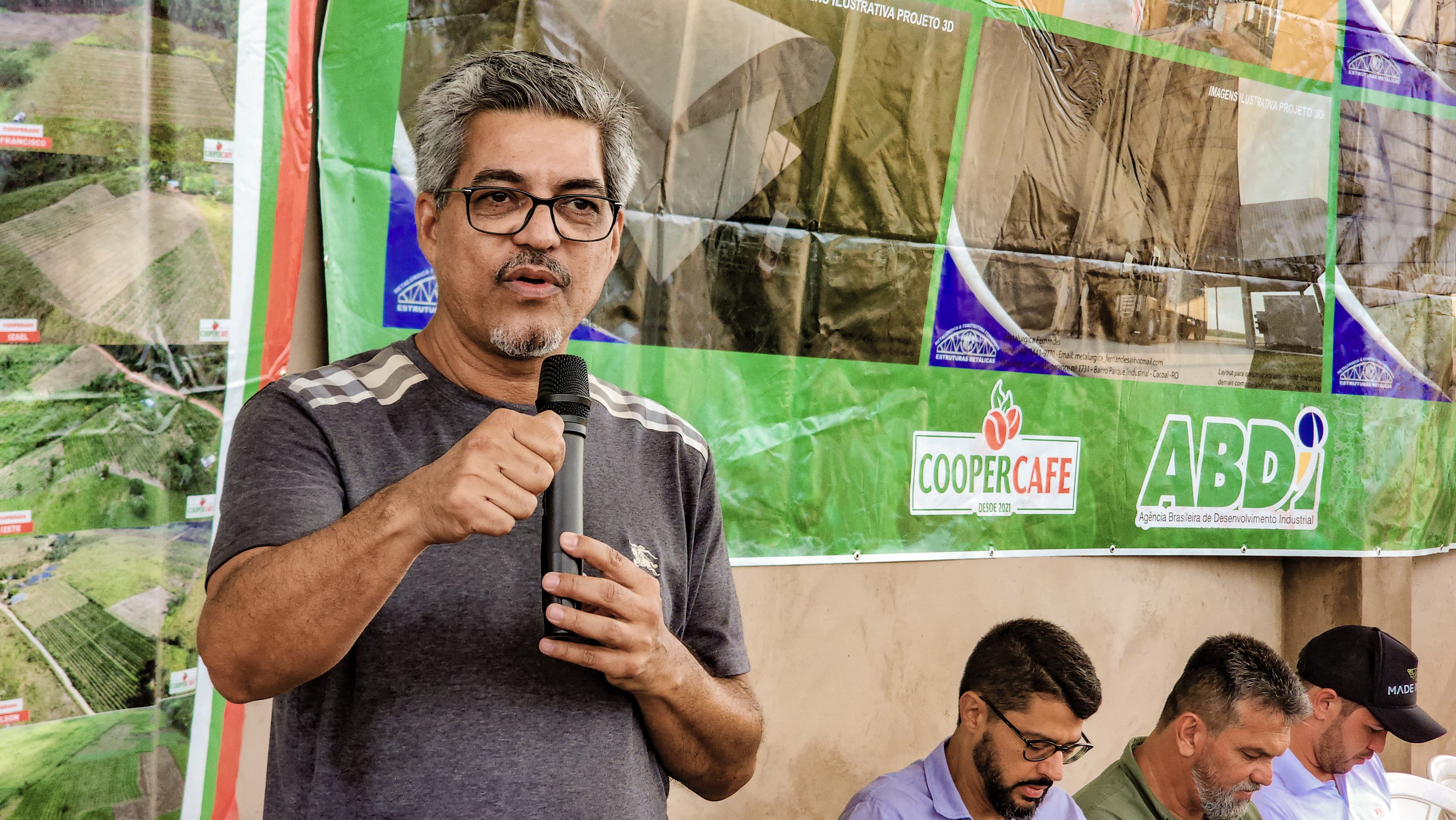 “Vai mudar completamente a economia rural dessa região do Juruá”, diz Edvaldo sobre Complexo Industrial do Café, em dia de campo da ABDI e Coopercafé